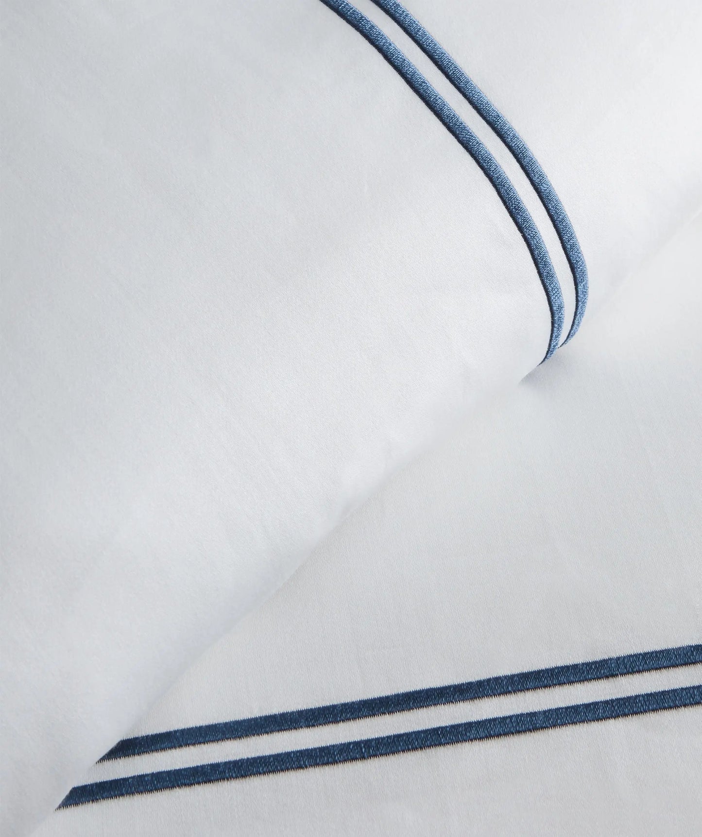 600 Thread Count Double Stripe Embroidered Duvet Set Mélange Home