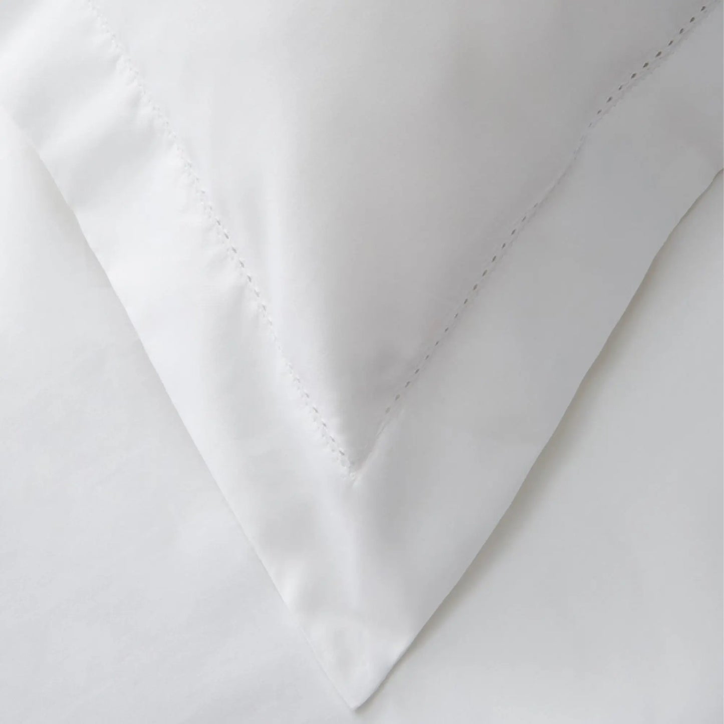 600 Thread Count Hemstitch Duvet Set Mélange Home