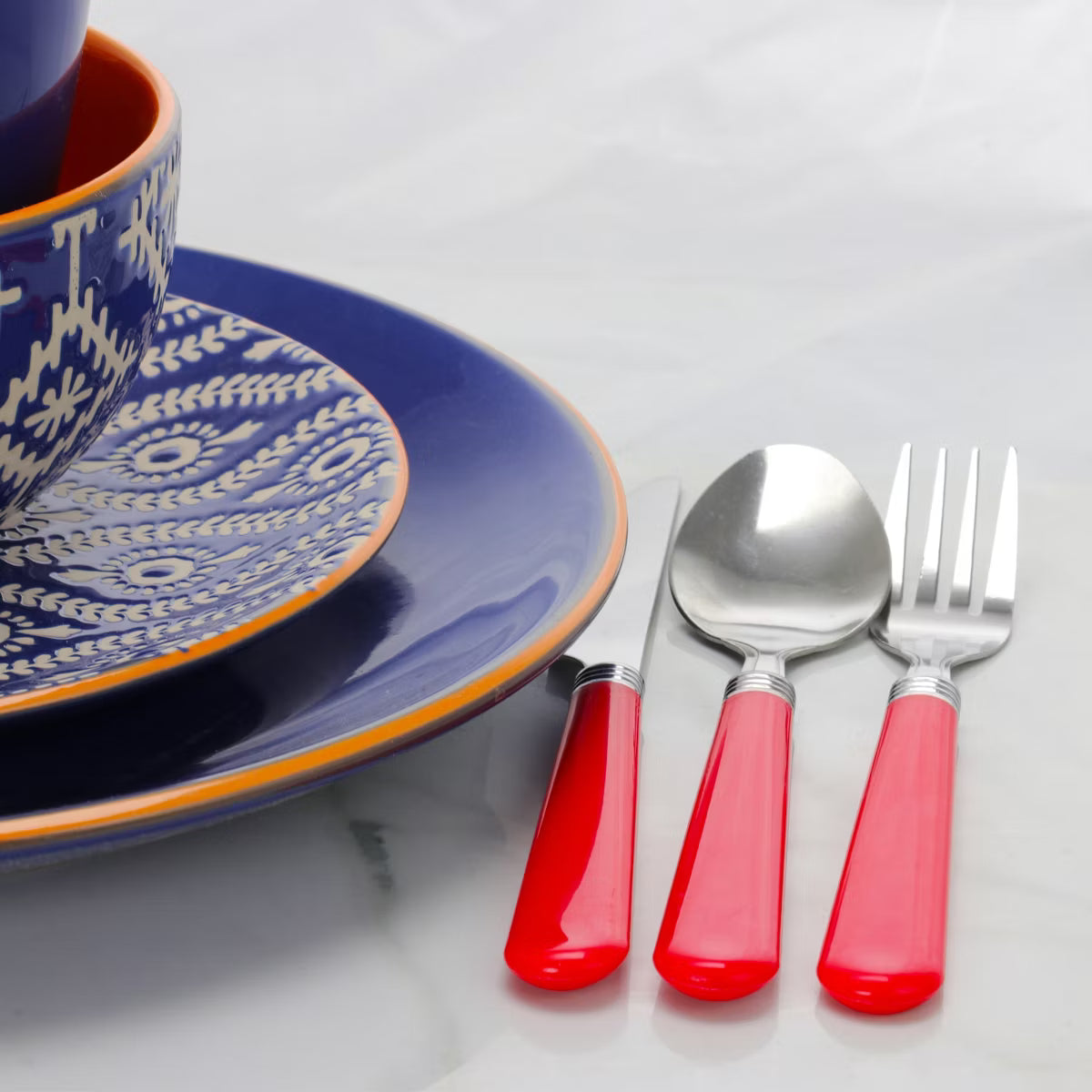 Gibson Sensations 16-Piece Stainless Steel Flatware Set with Metal Caddy - Red
