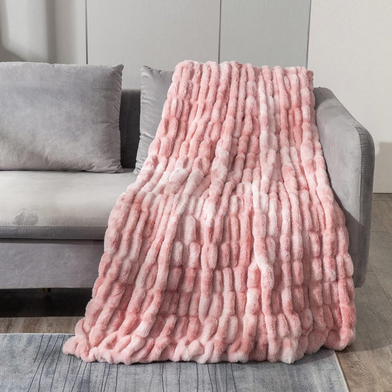 Faux Fur Throw Blanket Beige 50'' X 65'' - Soft Ruched Fuzzy Blankets for Couch, Luxurious Cozy Warm Plush Throws Thick Fluffy Blanket for Bed Sofa Home Decor Winter