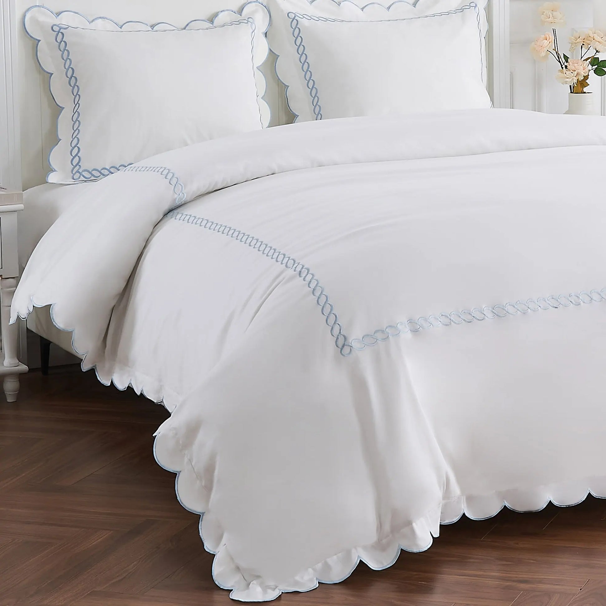 600 Thread Count Scallop Rope Embroidered Cotton Duvet Set Mélange Home
