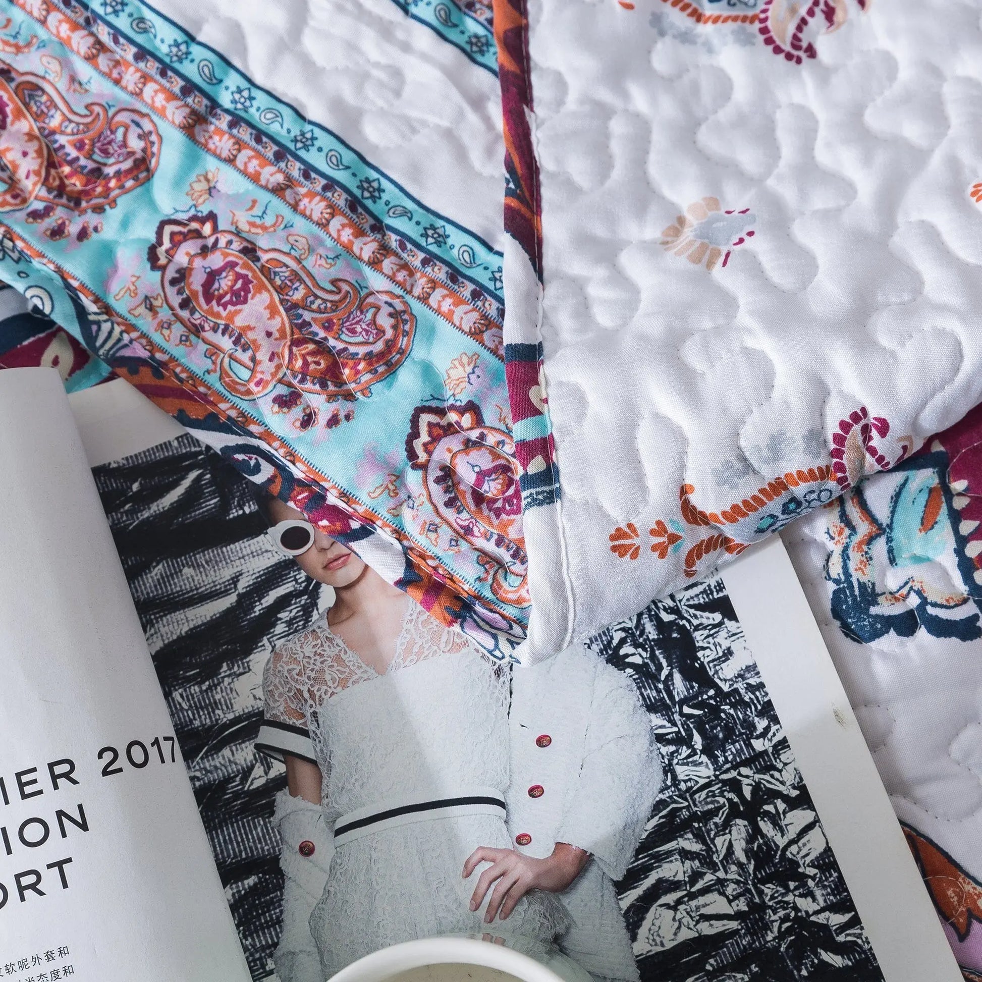 DaDa Bedding Bohemian Summertime White Blue Floral Paisley Bedspread Set (KSX-003) DaDalogy Bedding Collection