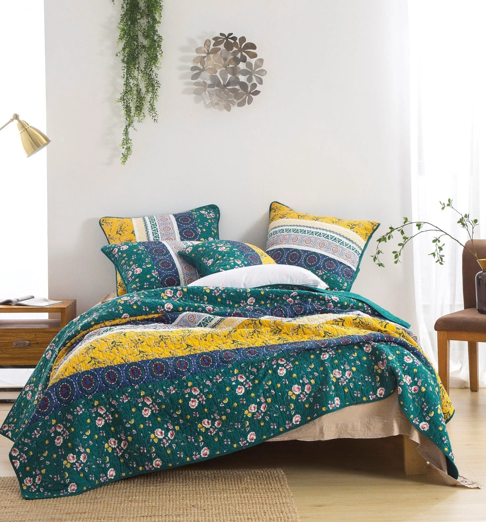 DaDa Bedding Bohemian Patchwork Bed of Wild Flowers Floral Gardenia Green Bedspread Set (JHW-886) DaDalogy Bedding Collection