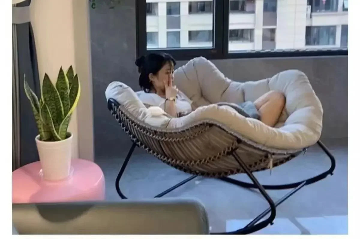 Rattan rocking chair Internet celebrity leisure lunch break