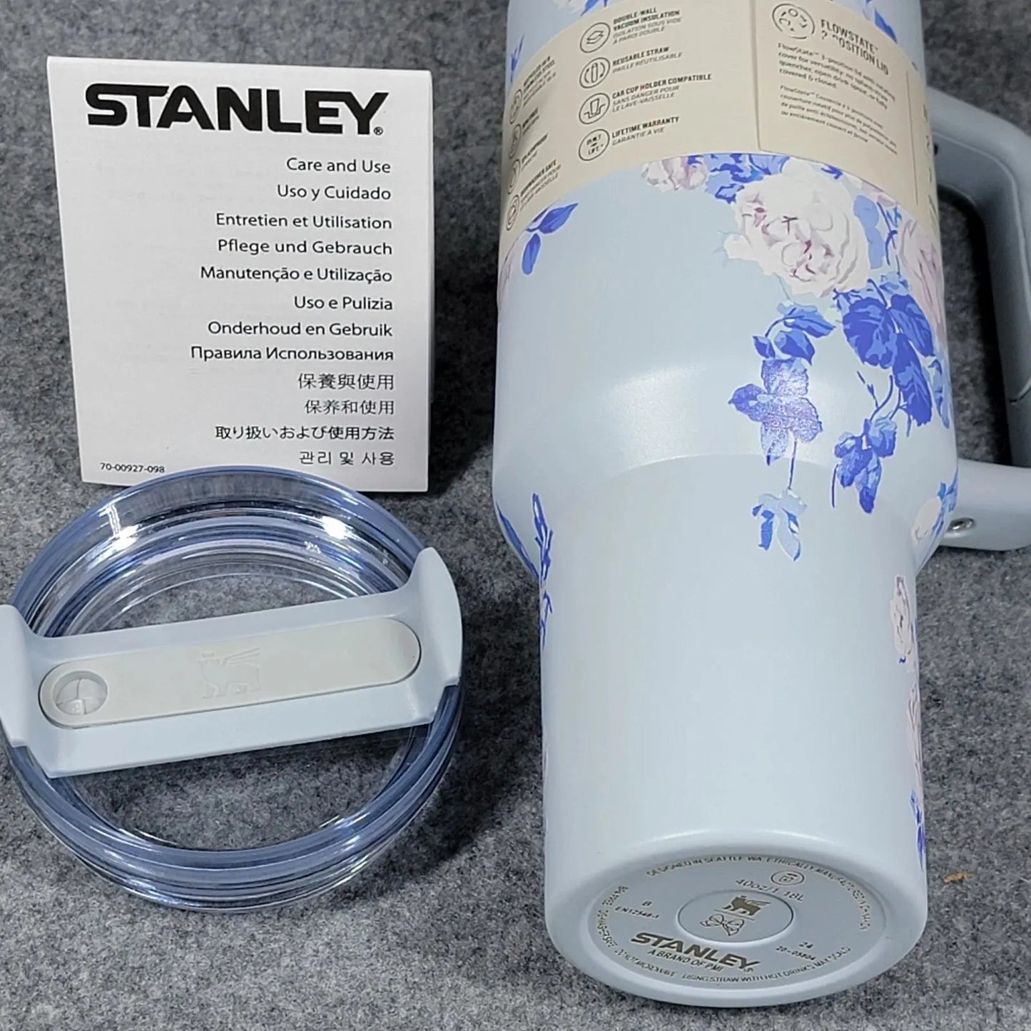 Stanley Rosa Beaux Blue Tumbler LoveShackFancy Quencher H2.0 40oz Gift Boxed