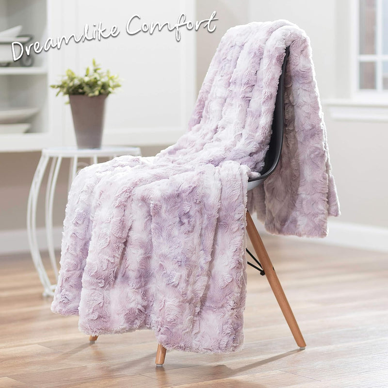 Luxurious Wolf Faux Fur Throw Blanket - Snuggle Up in Softness & Style - Perfect for Your Bed or Couch - Lilac 50" x 65"
