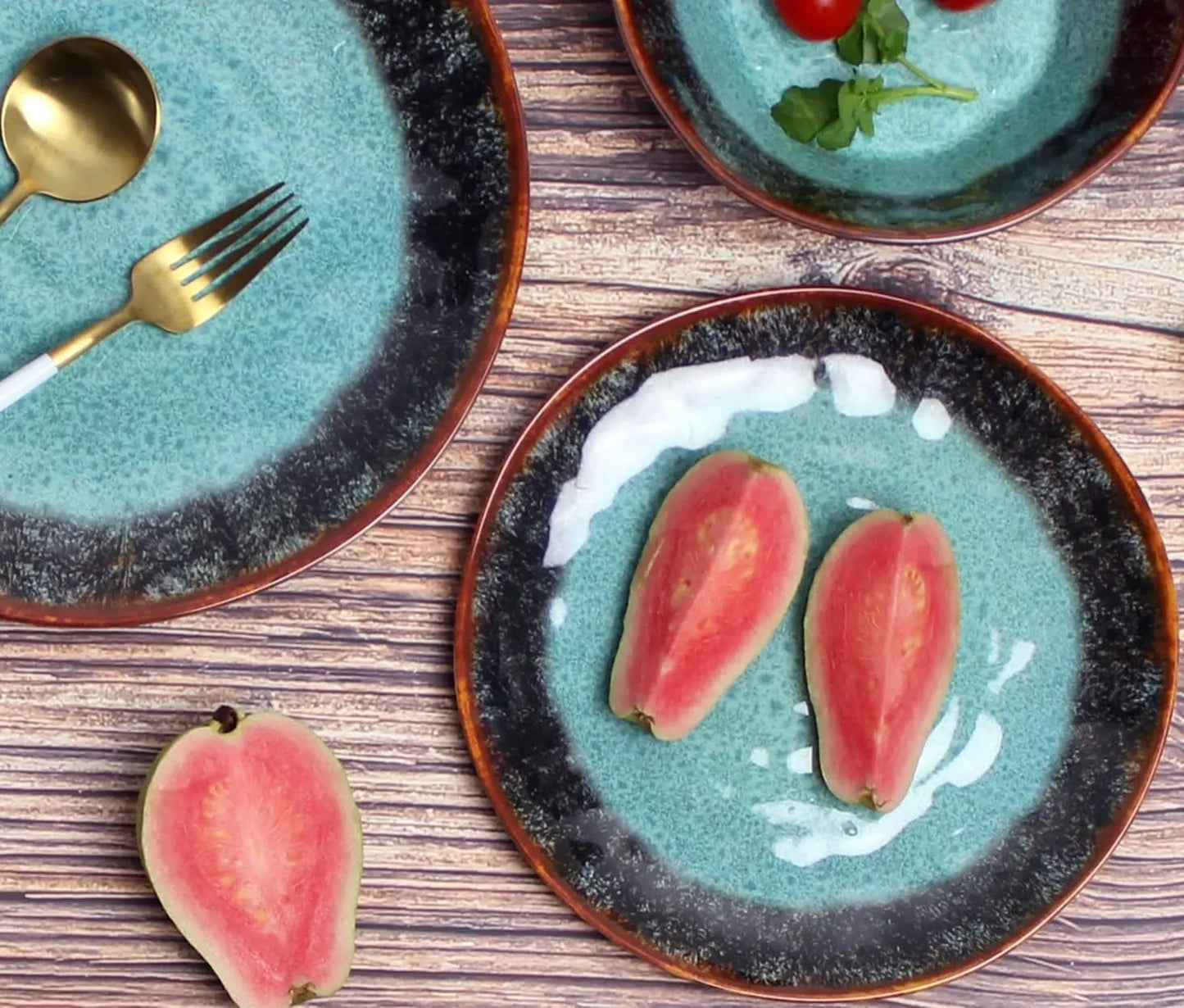 Upgrade your outdoor dining with our 12-Piece Unbreakable Melamine Dinnerware Set for 4! Perfect for camping, lightweight and BPA-free, plus dishwasher safe! 🌟💙🍽️ #CampingEssentials #OutdoorDining