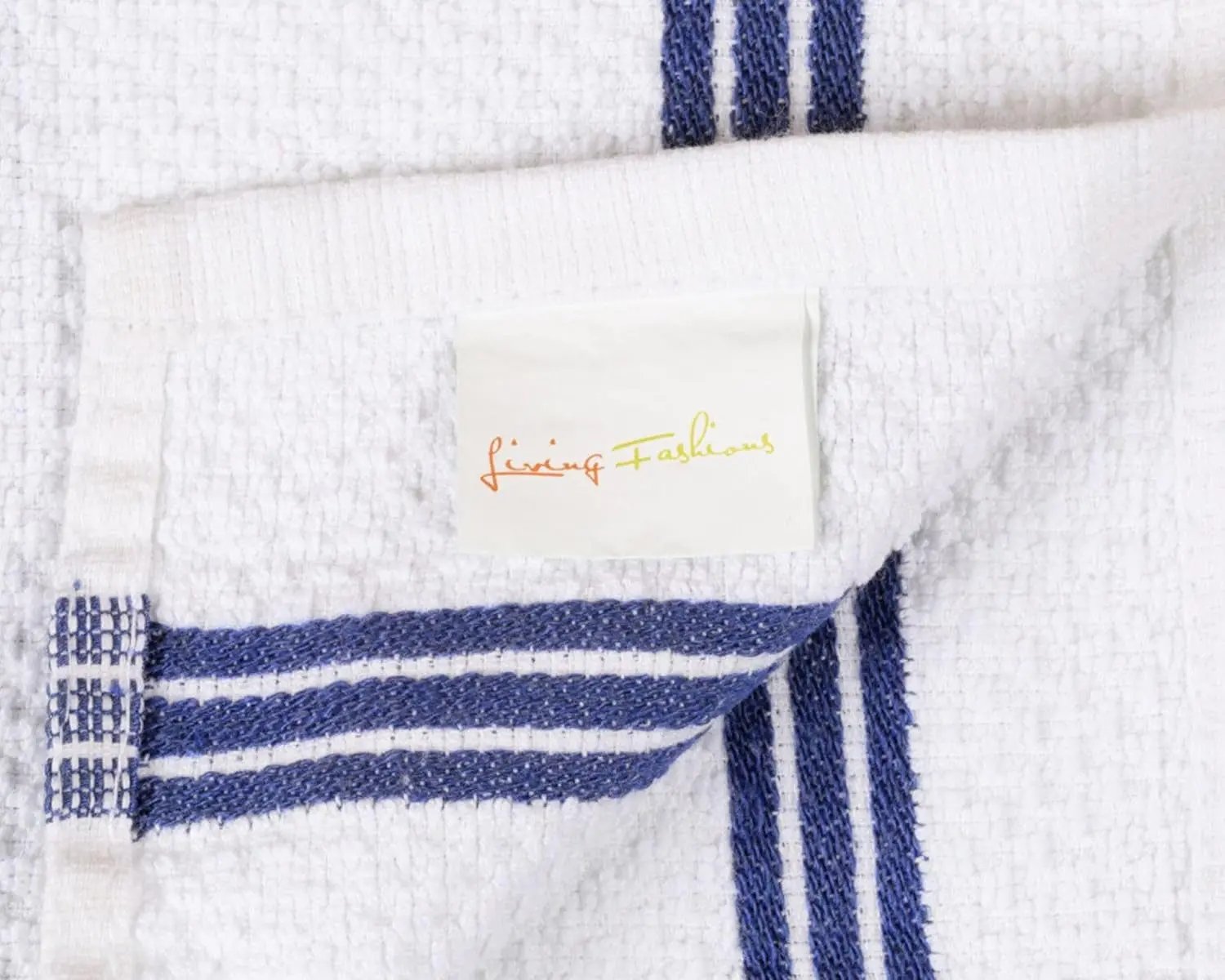 Upgrade your kitchen game with our 8 Pack of 100% Cotton Dish Cloths! Perfect for all your dishwashing needs! 🧼✨ #KitchenEssentials #EcoFriendly