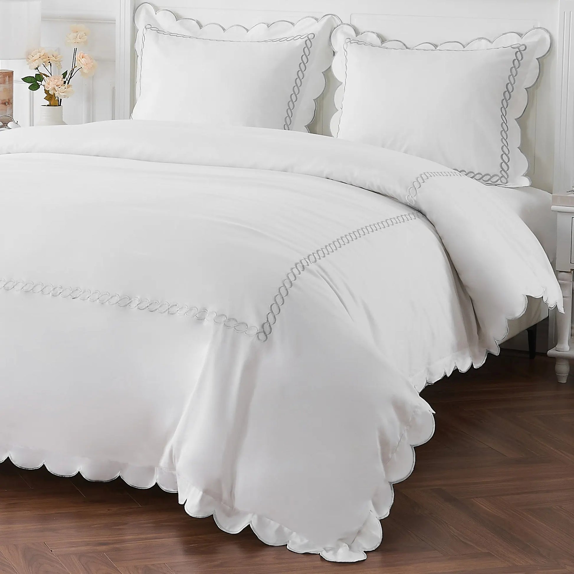 600 Thread Count Scallop Rope Embroidered Cotton Duvet Set Mélange Home