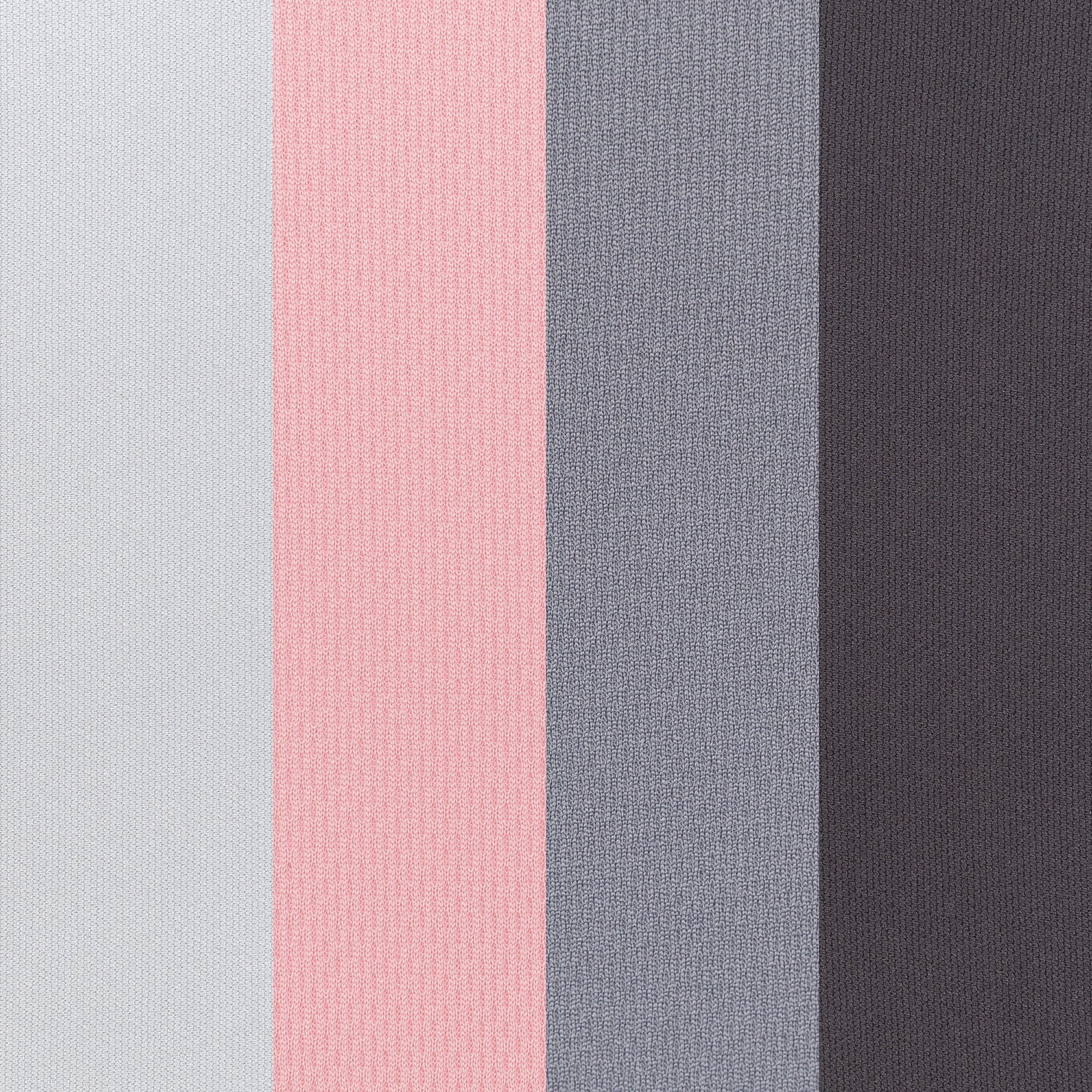 Transform your car rides with the Cover Me™ 4-In-1 Convertible Car Seat! 🚗✨