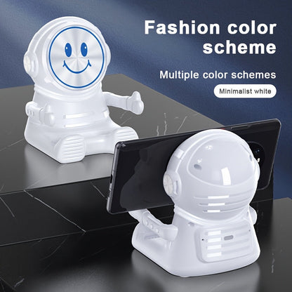 Astronaut Cell Phone Wireless Charger O3D