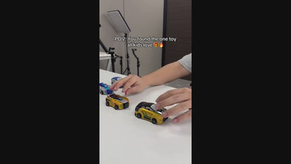 2-In-1 Magnetic Cars That Transform