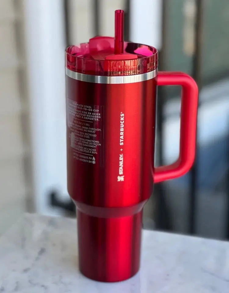 Stanley x Starbucks Holiday Red 40oz Tumbler Cup – 2023 Limited Edition AK