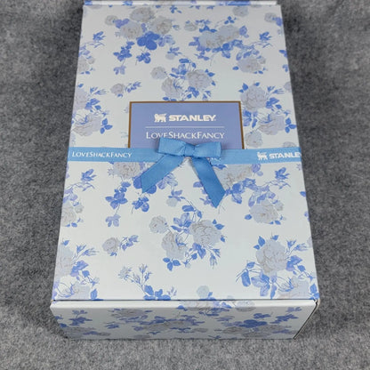 Stanley Rosa Beaux Blue Tumbler LoveShackFancy Quencher H2.0 40oz Gift Boxed