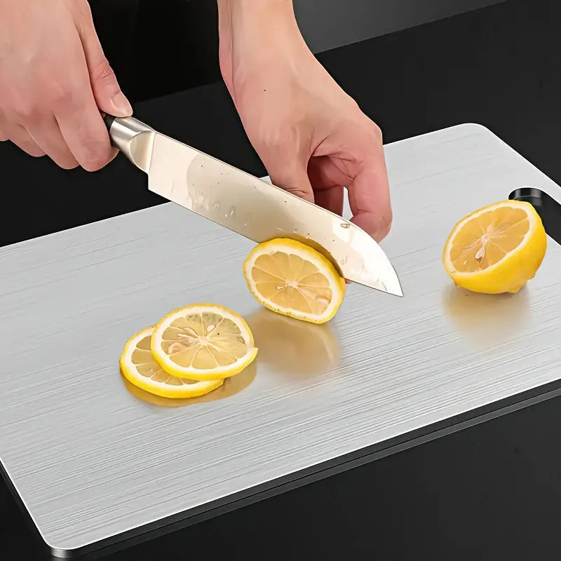 High-quality Double-sided Titanium Steel Cutting Board - Engraveable O3D